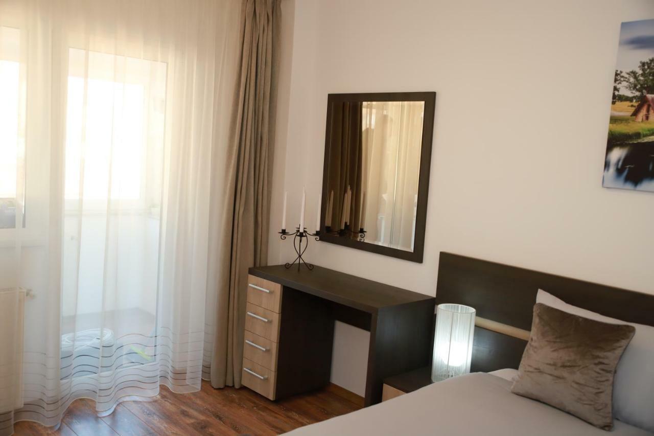 Cozy Apartment In Braşov Eksteriør billede